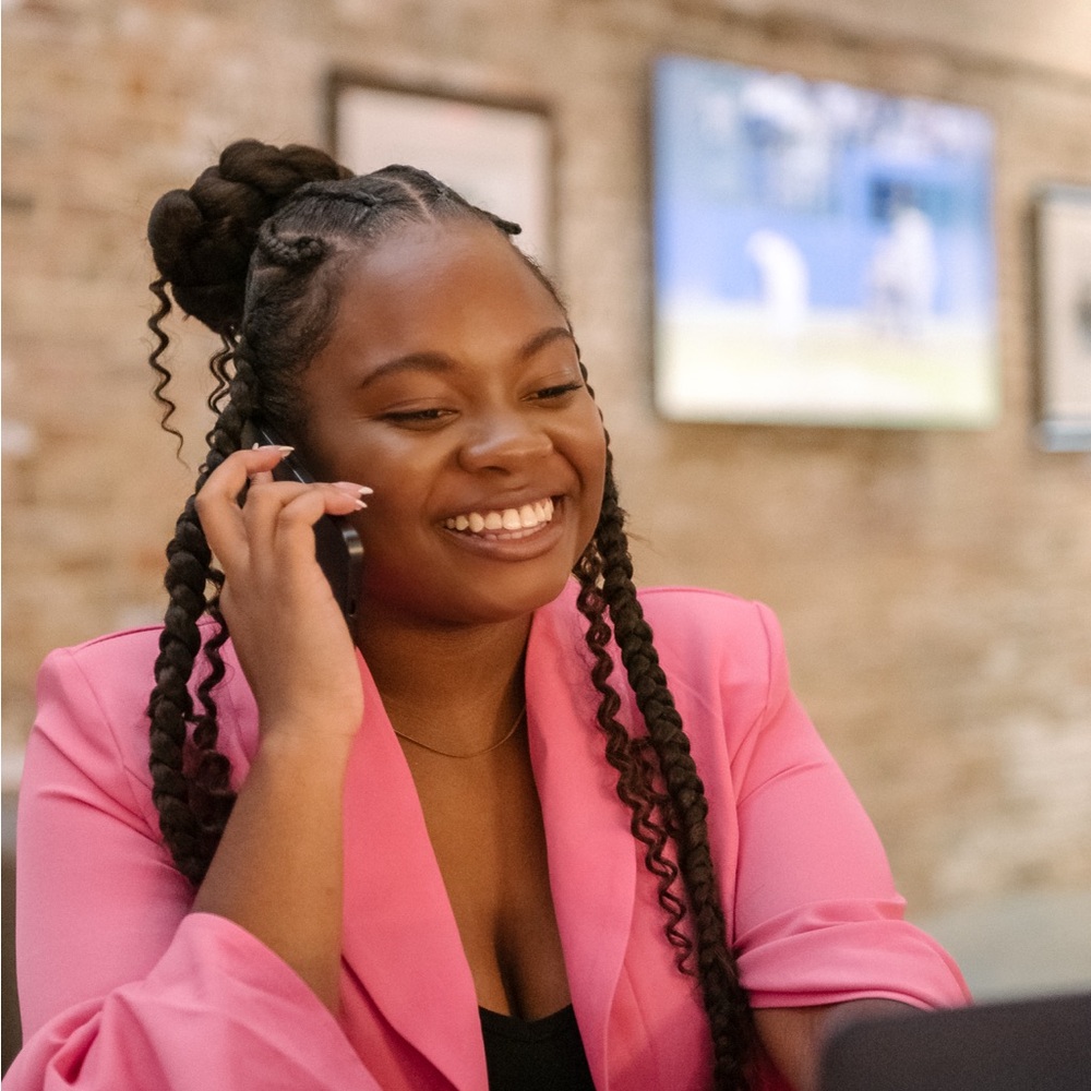 Meet your Posher, Endya